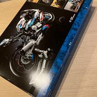 LEGO Technic 42130 BMW M 1000 RR - MISB