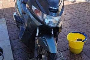 Suzuky Burgaman AN400