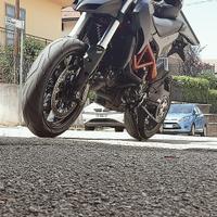 Ducati hypermotard 821 black