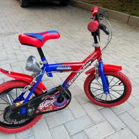 Bici Spiderman 14” mai usata.
