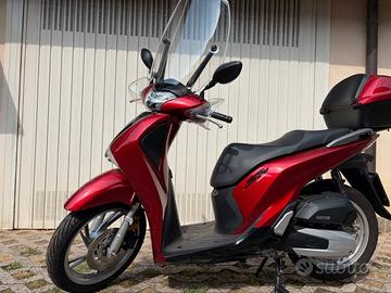 Honda SH 150i maggio 2019 perfetta solo 2.000 km
