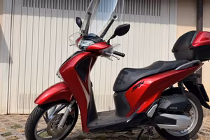Honda SH 150i maggio 2019 perfetta solo 2.000 km