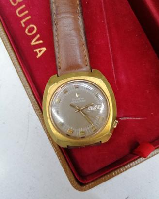 bulova accutron