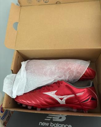 Scarpe da calcio Mizuno rosse tacchetti FG - Nuove