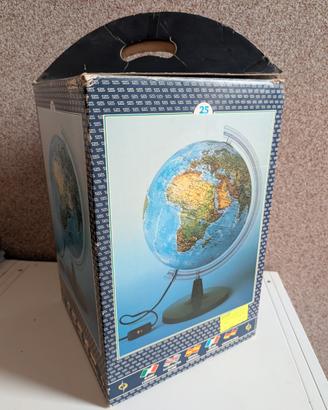 Mappamondo vintage anni 80 Tecnodidattica P 25 DL