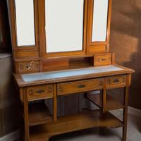 Toeletta antica  in Legno liberty primi '900