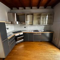 Cucina ad angolo