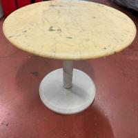 Tavolino da salotto in marmo