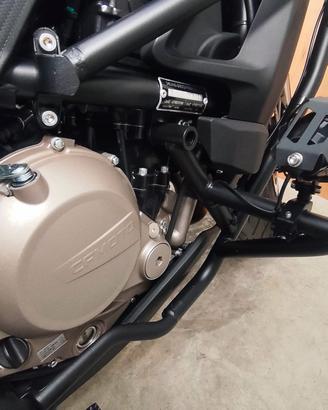 Cfmoto 650 mt