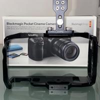 Cage Blackmagic Pocket 4K con maniglia Smallrig