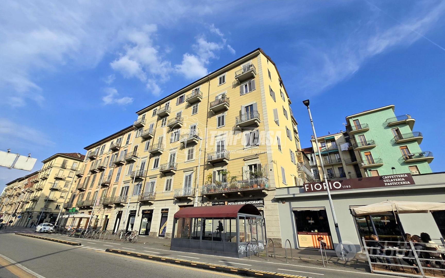 AMPIO QUADRILOCALE RISTRUTTURATO FRONTE LINGOTTO - Vista 2