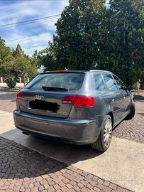 Macchina Audi A3