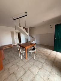 Casa a Villa Betti 100 mq + garage 35 mq