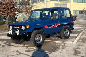 TOYOTA Land Cruiser 3.4 diesel Hard-top BJ70 LX