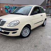 Lancia Ypsilon 1.2 8V D’epoca Perfetta 2004
