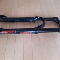 SR Suntour Aion 35 EVO LO R 27,5 BOOST