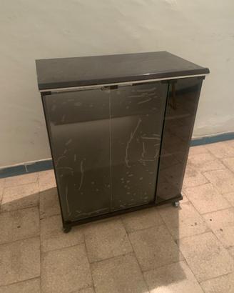 Mobile porta tv televisore playstation con ruote