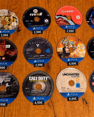Lotto Giochi PlayStation 4 e 5. Prezzi in foto.