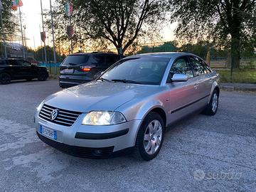 Volkswagen Passat 1.9 TDI 2003 – Affidabile e pron