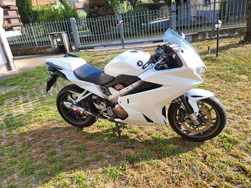 Honda VFR 800 F - 2015