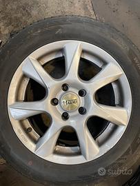 Gomme invernali 205/60-16 con cerchio in lega