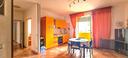 luminoso-pentavano-con-doppio-ingresso