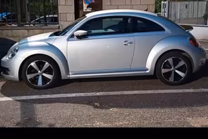 Maggiolino volkswagen 1.6 tdi 105 cv