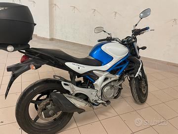 Suzuki Gladius SFV 650 2010