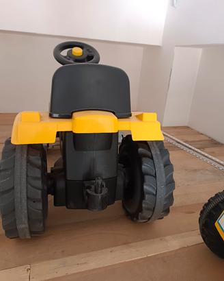trattore più macchinina da bambini