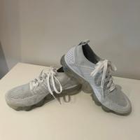 Air Vapormax Flyknit 2 Platinum US 7 EU38 da donna