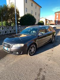 Audi A4 S-Line Plus 2.0 140cv 2007