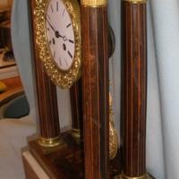 Orologio Antico A Portico