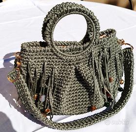 Borsa uncinetto pezzo unico fatto a mano