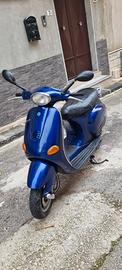 Piaggio vespa 50 et2 senza passaggio perfetta