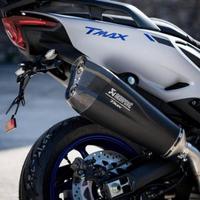 Akrapovic terminale di scarico completo t max 560