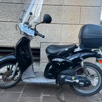 Scarabeo 50 street Nero