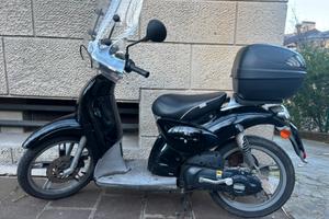 Scarabeo 50 street Nero