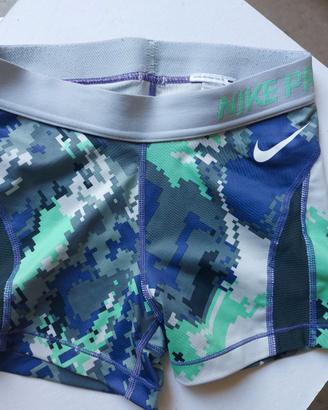 Nike Pro Hypercool short donna