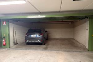 Garage doppio corsia del gambero