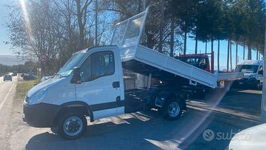 Iveco daily 35c15 ribaltabile trilaterale 2007
