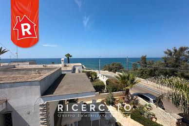 Villetta indipendente fronte mare