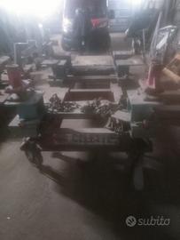 Banco per raddrizzatura cabine autocarri