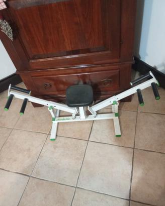 Attrezzo pettorali amerika star