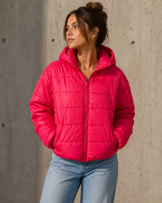 Piumino fucsia con cappuccio – super caldo e trend