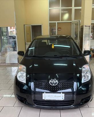 Toyota Yaris 1000 5 porte Full