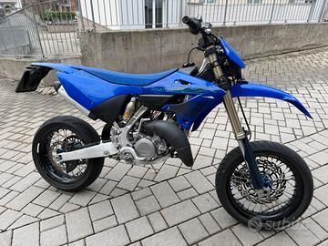 Yamaha YZ 125