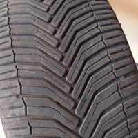 gomme 215/45/R17