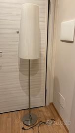 Lampada da pavimento