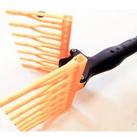 CARICABATTERIE:

Con questo caricabatterie potret