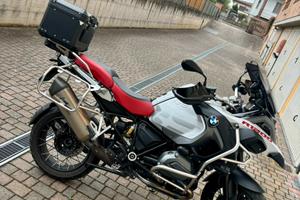 2016 BMW R 1200 GS · 35.000 chilometri percorsi